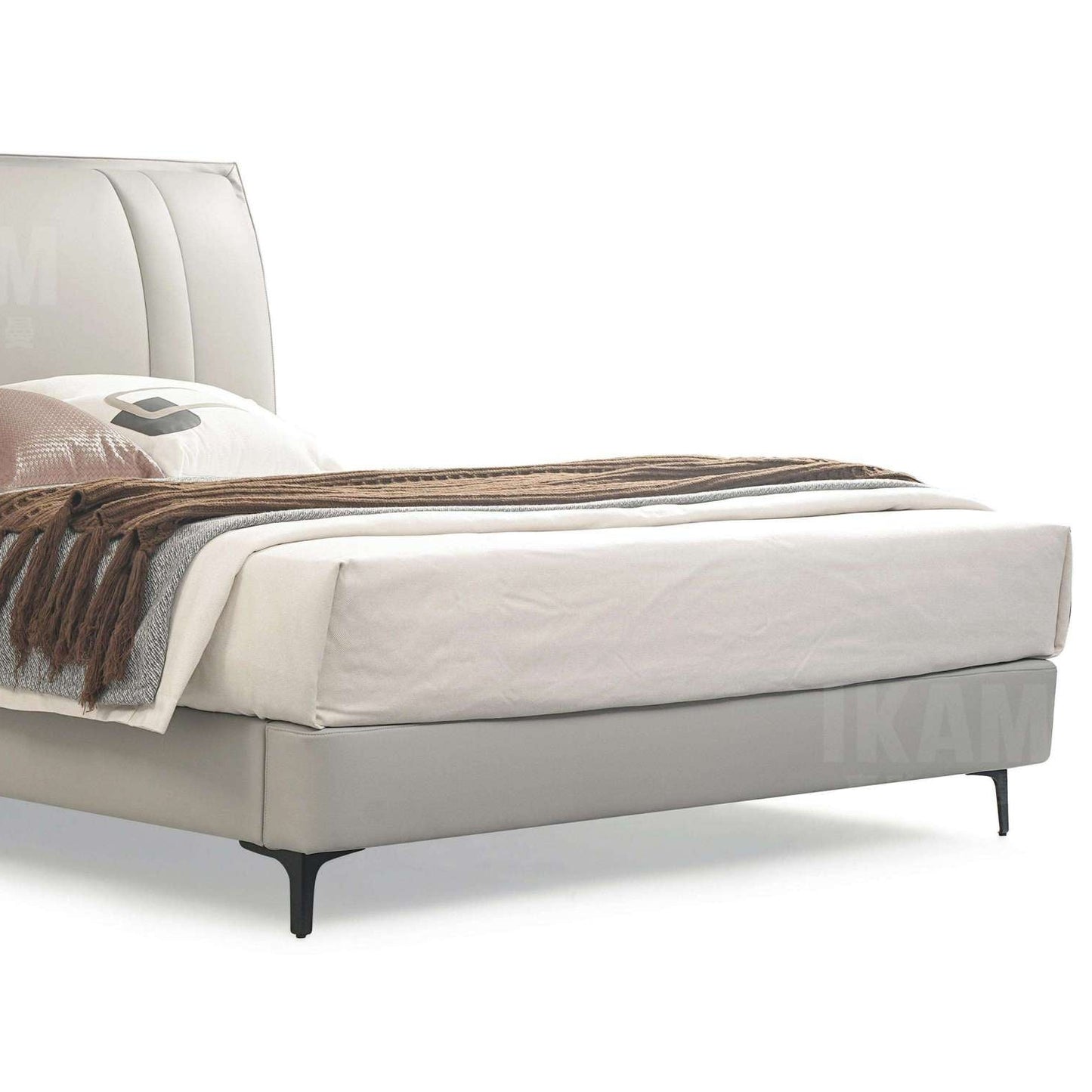 欣家居 現代簡約 生態真皮軟床 雙人床架IKAM-K5281A