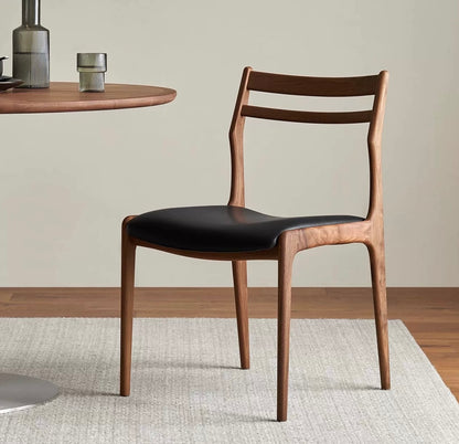 欣家居 北歐現代風 設計師2025年新款 性價比推薦 白蠟木實木餐椅 QY