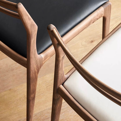 欣家居 北歐現代風 設計師2025年新款 性價比推薦 白蠟木實木餐椅 QY